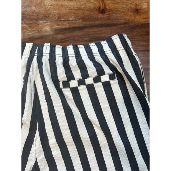 H&M Men's Black & White Striped Print Seersucker Swim Trunks Shorts Size XL - Picture 4 of 6